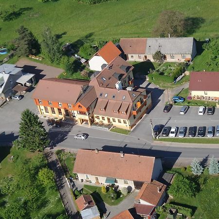 Hostinec U Hubalku Kostelec nad Orlicí Kültér fotó